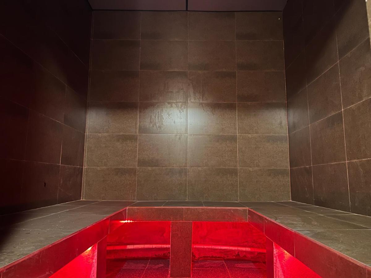 קטמנדו Thamel Hotel & Spa מראה חיצוני תמונה