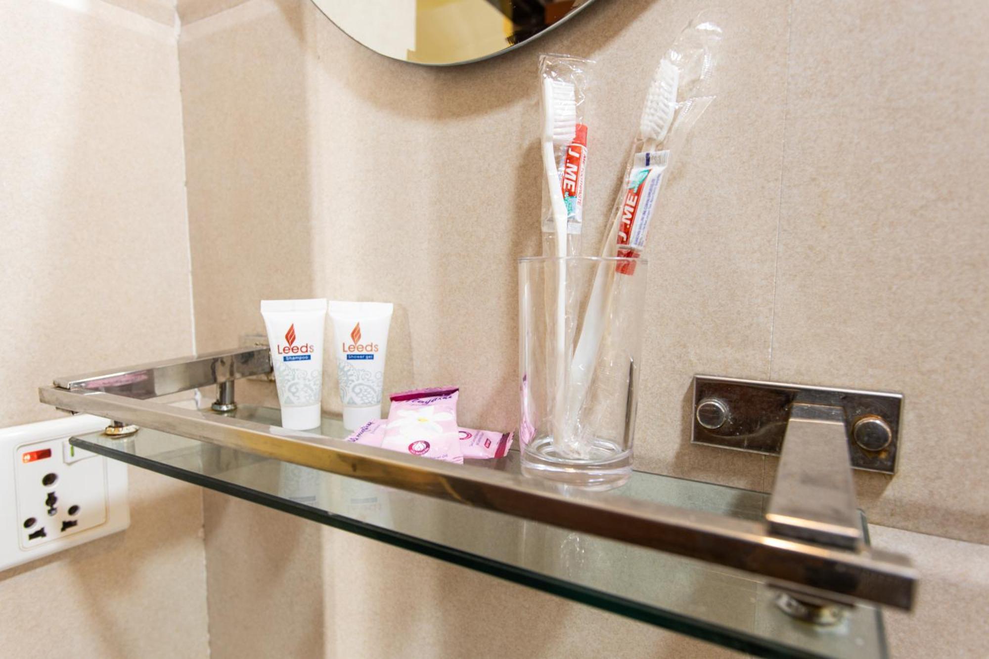 קטמנדו Thamel Hotel & Spa מראה חיצוני תמונה