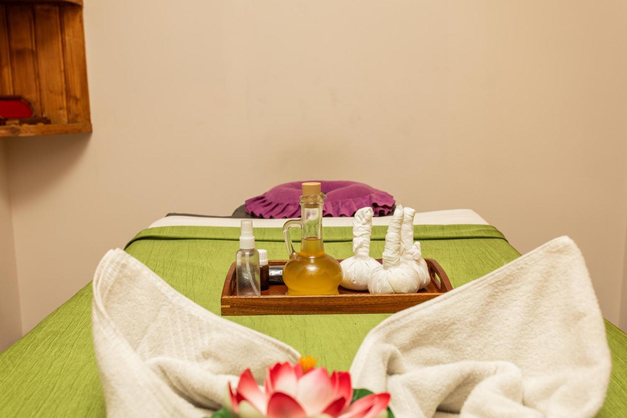 קטמנדו Thamel Hotel & Spa מראה חיצוני תמונה